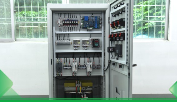 El principio de funcionamiento y el método de control del método de modificación de voltaje IGBT.
